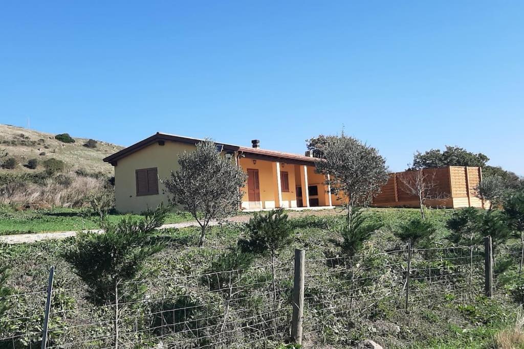 Villa Marci Con Piscina Privata A Nulvi Bagian luar foto