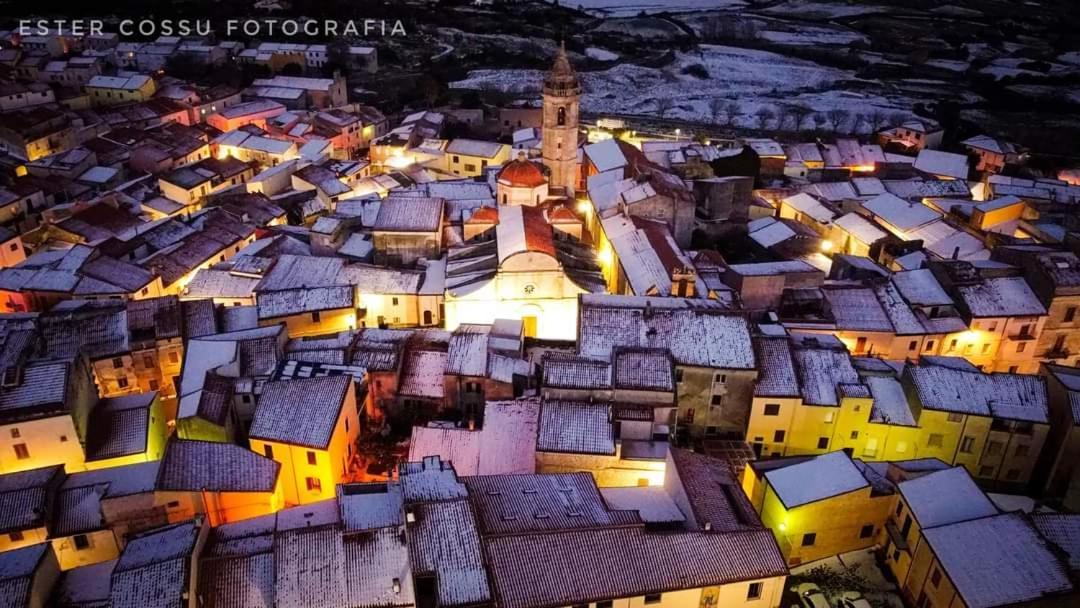 Villa Marci Con Piscina Privata A Nulvi Bagian luar foto