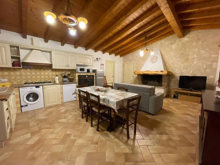 Villa Marci Con Piscina Privata A Nulvi Bagian luar foto